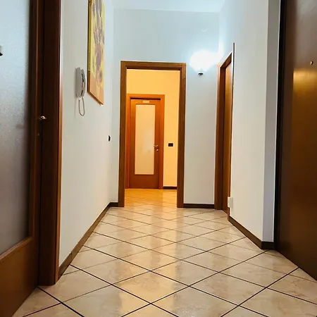 Casa Elena 2 * Verona