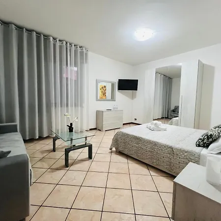 Casa Elena 2 Lägenhet
